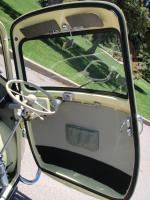 BMW Isetta 300 White 1957 года